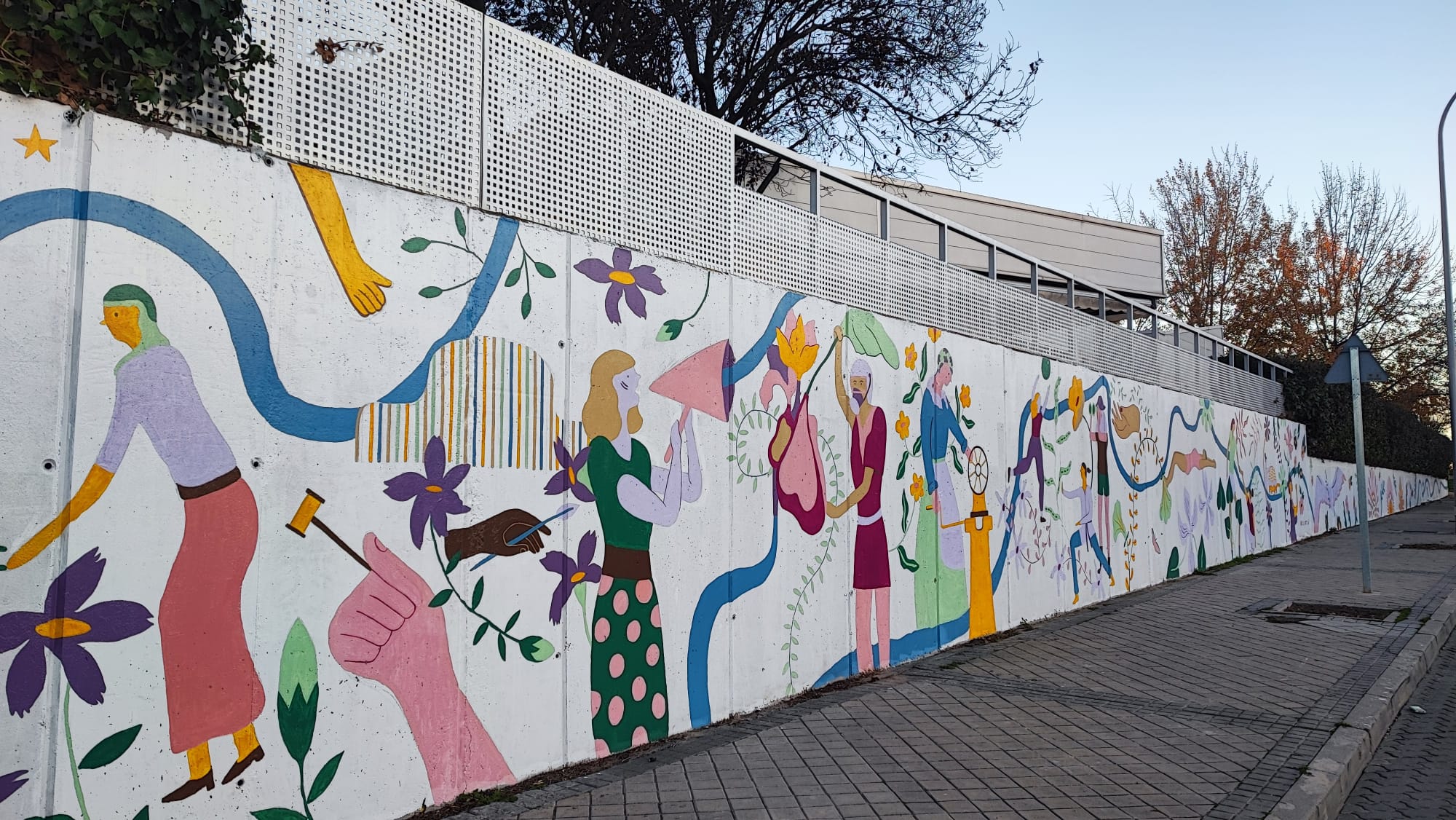 Nuevo mural de Villaverde, dedicado a las mujeres del distrito